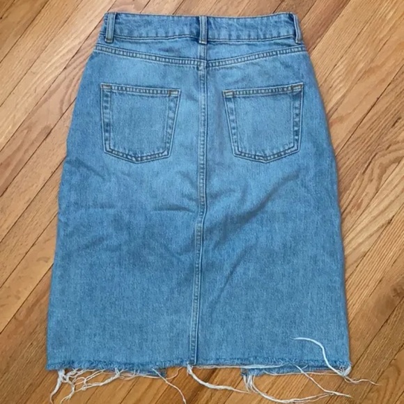 TopShop denim skirt - Picture 2 of 4